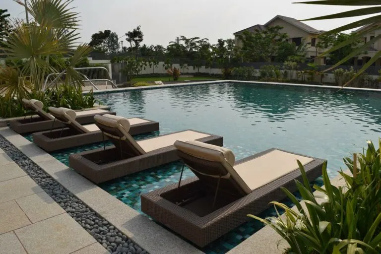Beat Summer Lavish Swimming Pool Bellezea