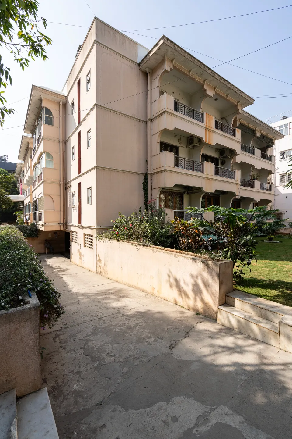 Embassy Kcn Mansion